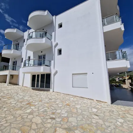 Klari 3* קסאמיל