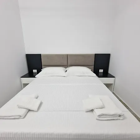 Klari Hotel Ksamil