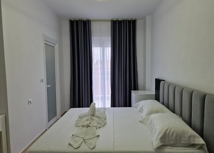 Klari فندق كساميل