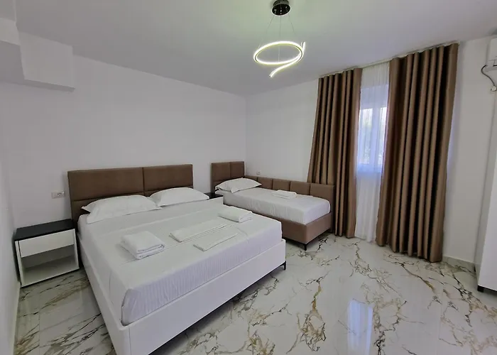 Klari فندق كساميل