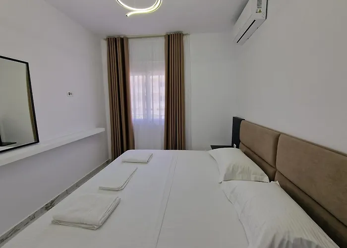 Klari 3* Ksamil